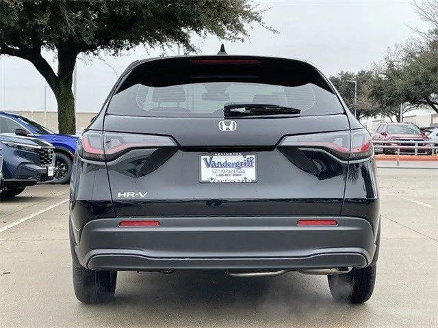 new 2025 Honda HR-V car