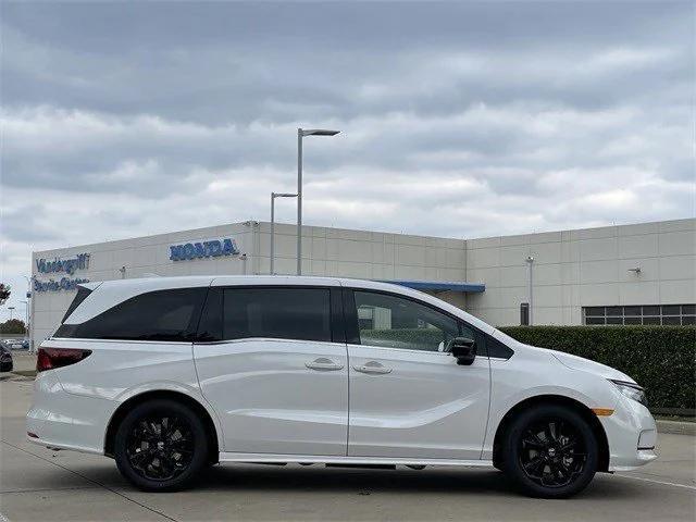 new 2024 Honda Odyssey car, priced at $44,110