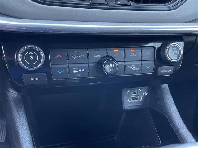 used 2023 Jeep Compass car, priced at $21,788