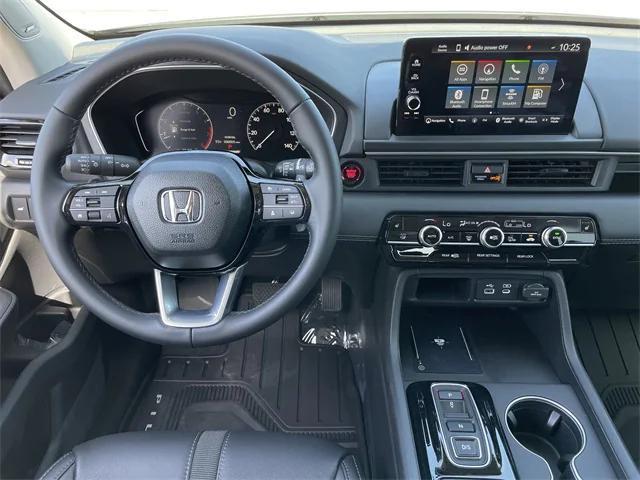 new 2025 Honda Pilot car, priced at $52,291