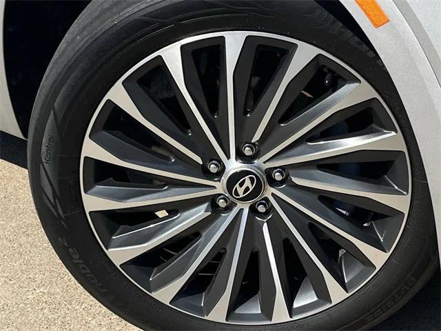 used 2023 Hyundai Palisade car, priced at $38,449