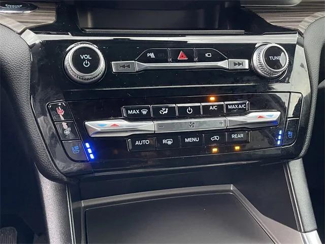 used 2023 Ford Explorer car, priced at $28,336