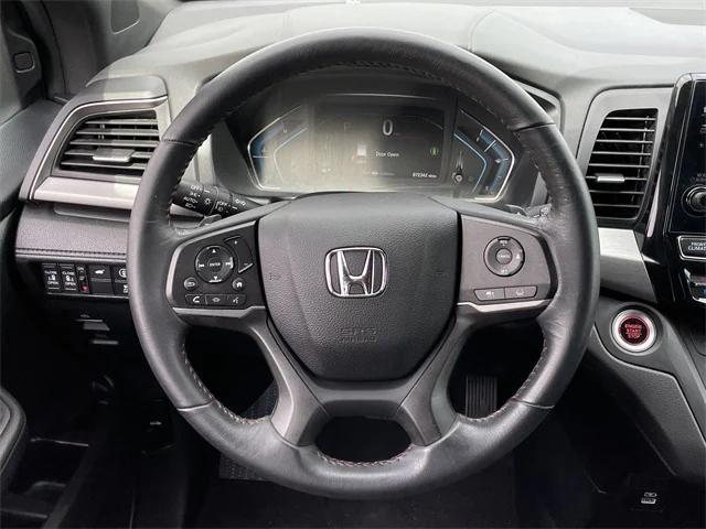 used 2024 Honda Odyssey car, priced at $42,864