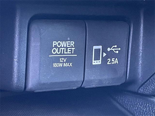 used 2022 Honda Pilot car, priced at $32,617
