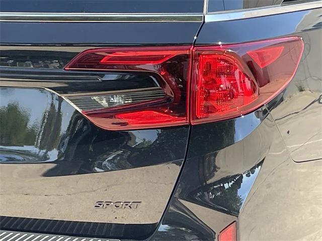 used 2025 Honda Odyssey car, priced at $41,942