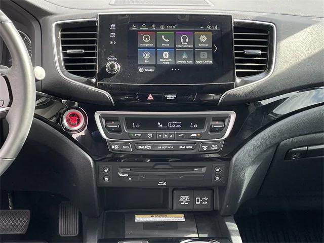 used 2022 Honda Pilot car, priced at $38,897