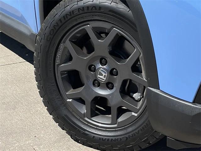used 2025 Honda Pilot car, priced at $41,949