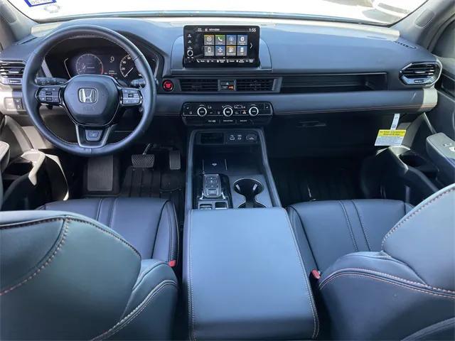 used 2025 Honda Pilot car, priced at $41,949
