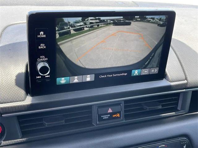 used 2025 Honda Pilot car, priced at $42,981