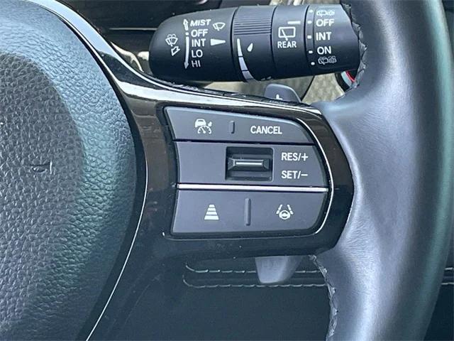 used 2025 Honda Pilot car, priced at $42,981