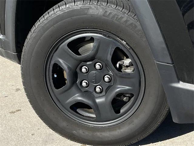 used 2019 Jeep Compass car, priced at $11,981