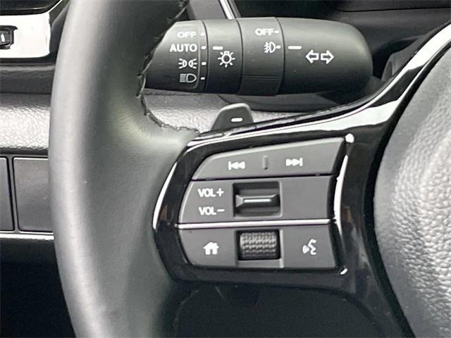 used 2025 Honda Pilot car, priced at $42,996