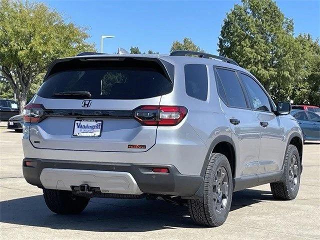 new 2025 Honda Pilot car, priced at $50,795