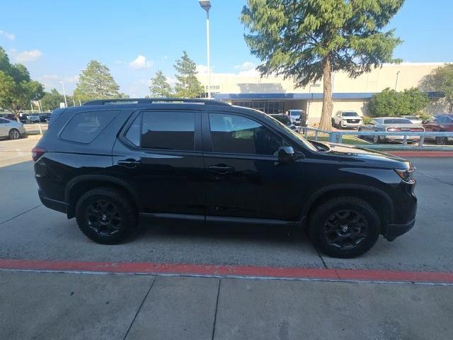 used 2025 Honda Pilot car, priced at $46,403