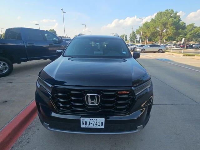 used 2025 Honda Pilot car, priced at $46,403