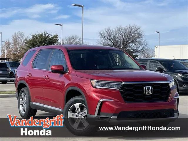 new 2025 Honda Pilot car, priced at $45,350