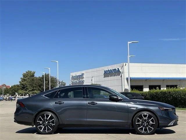 new 2025 Honda Accord Hybrid car, priced at $40,450