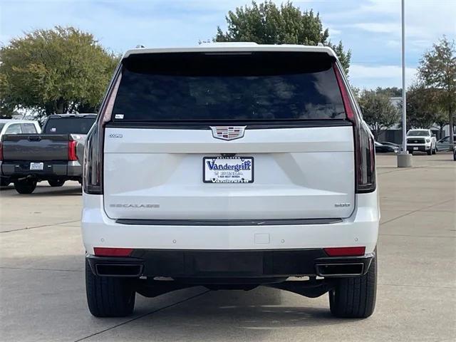 used 2022 Cadillac Escalade car, priced at $75,964