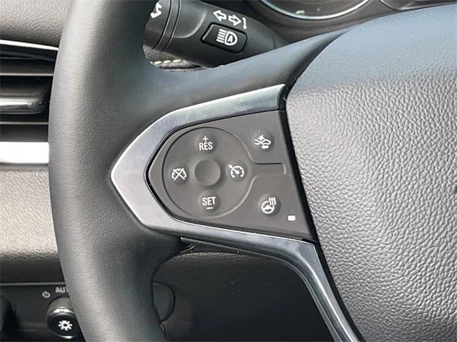 used 2024 Chevrolet Traverse car, priced at $37,598