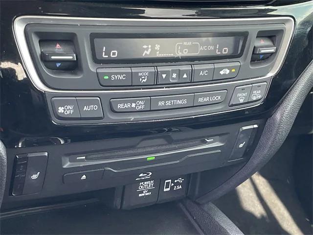 used 2019 Honda Pilot car, priced at $25,672