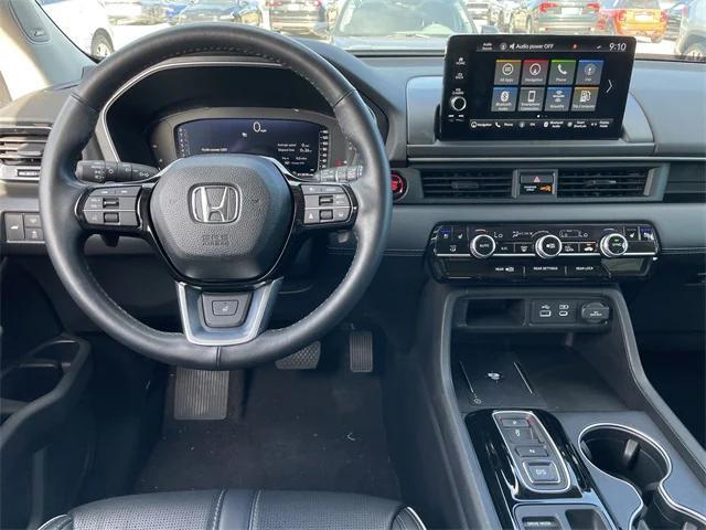 used 2023 Honda Pilot car, priced at $45,549