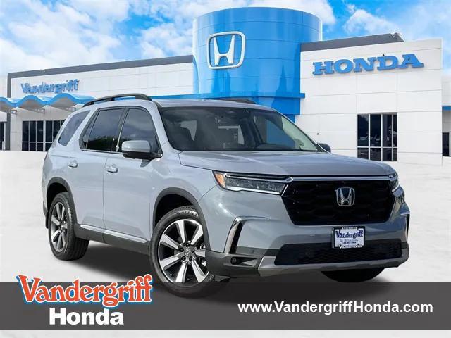 used 2023 Honda Pilot car, priced at $45,549