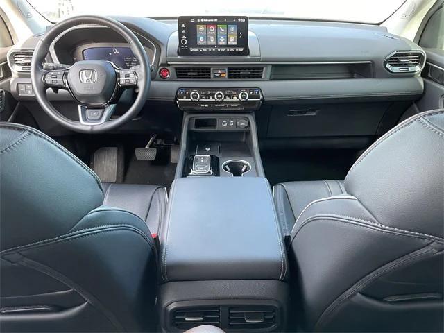 used 2023 Honda Pilot car, priced at $45,549