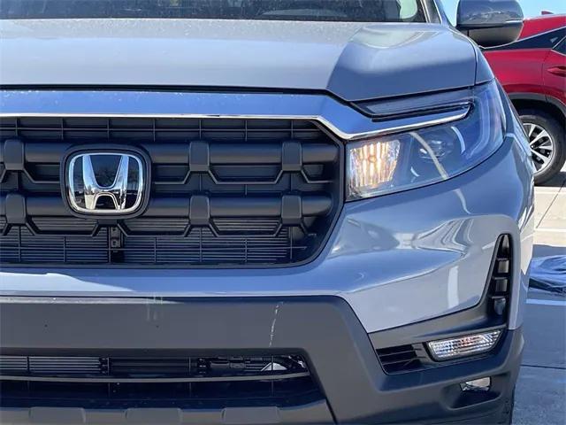 new 2025 Honda Ridgeline car, priced at $47,330