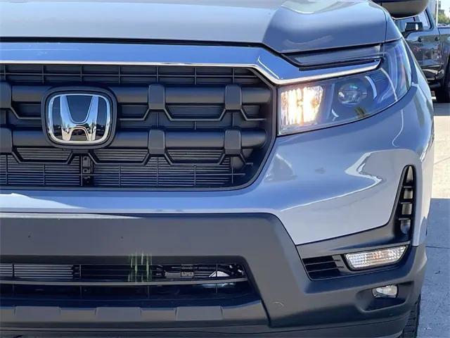 new 2025 Honda Ridgeline car, priced at $47,330