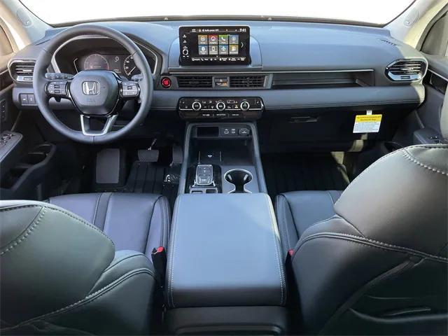 new 2025 Honda Pilot car, priced at $49,959