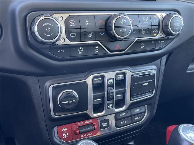 used 2018 Jeep Wrangler Unlimited car, priced at $34,324