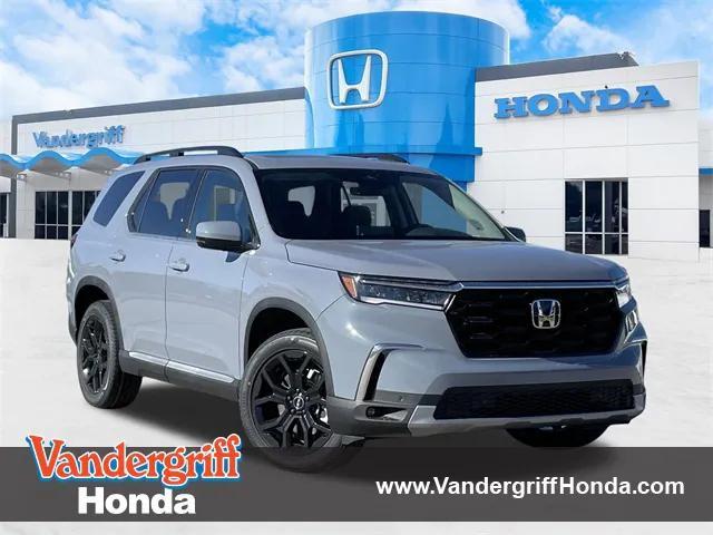 new 2025 Honda Pilot car, priced at $53,350