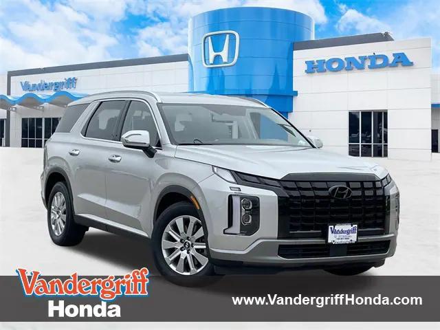 used 2024 Hyundai Palisade car, priced at $34,372