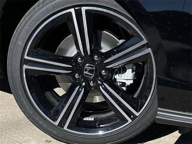 new 2025 Honda Accord Hybrid car