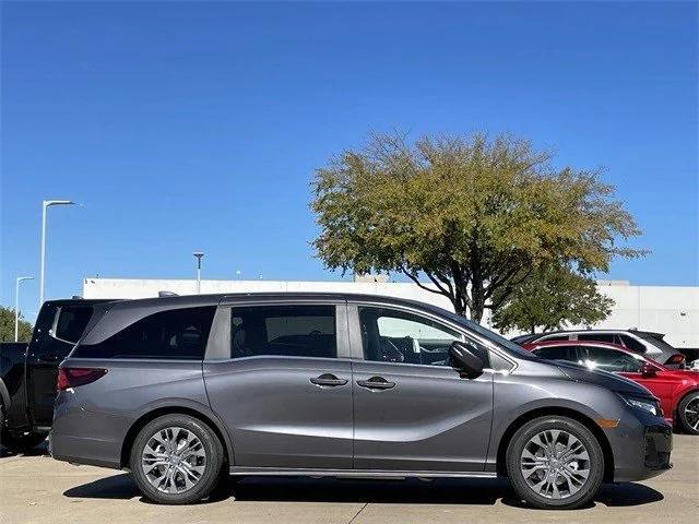 new 2025 Honda Odyssey car, priced at $48,005