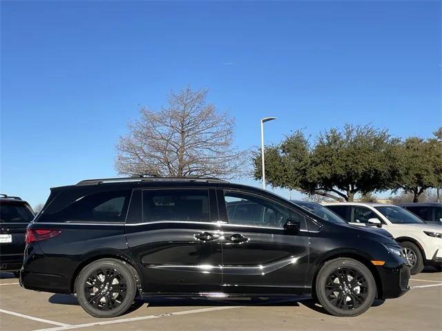 new 2025 Honda Odyssey car, priced at $45,060