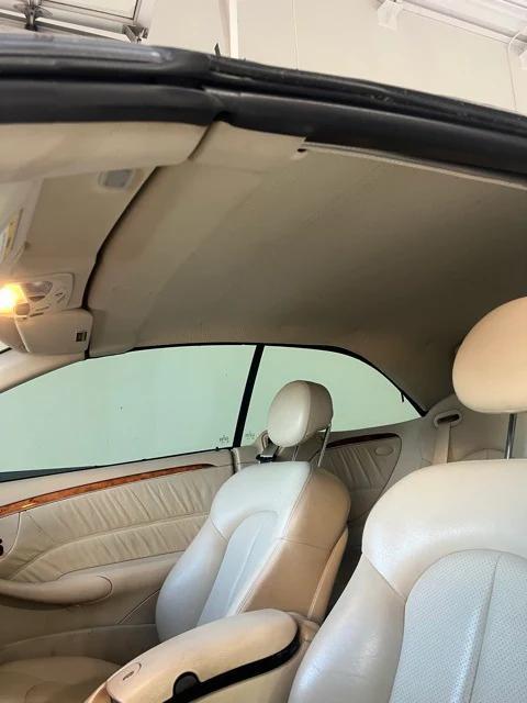 used 2005 Mercedes-Benz CLK-Class car, priced at $6,515