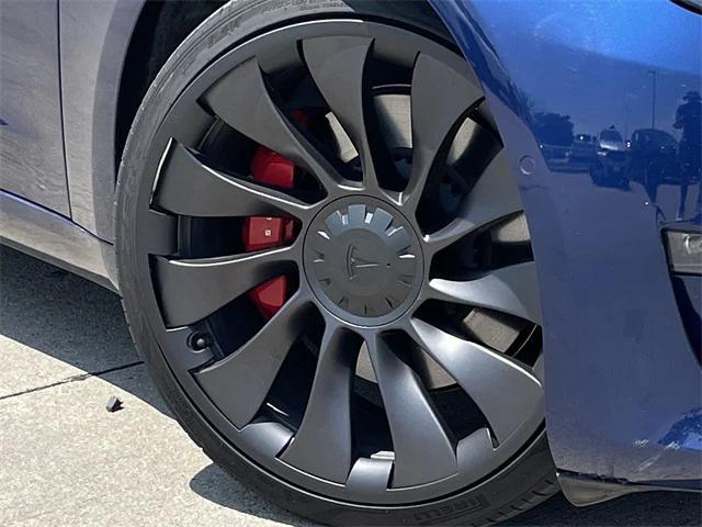 used 2021 Tesla Model 3 car, priced at $26,498