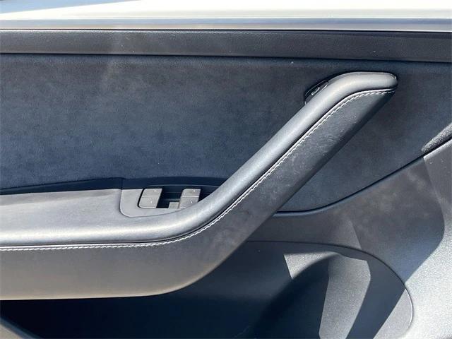 used 2021 Tesla Model 3 car, priced at $26,498