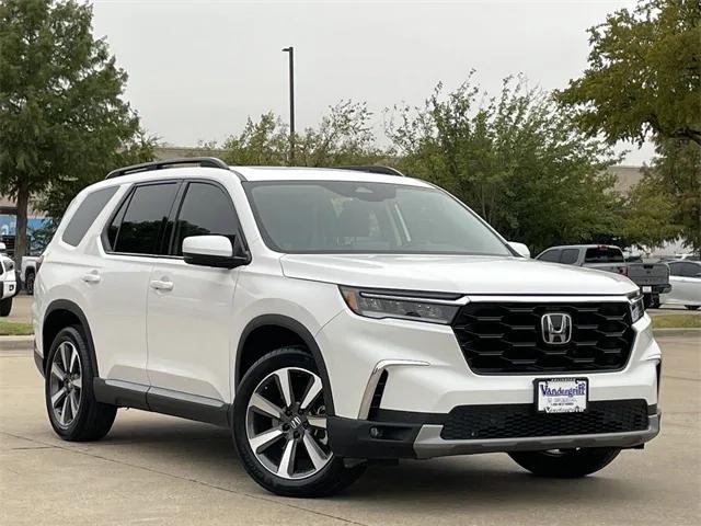 used 2023 Honda Pilot car, priced at $39,698