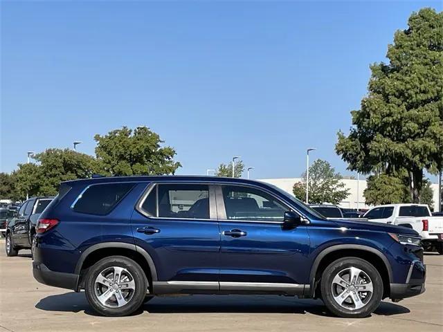 used 2024 Honda Pilot car, priced at $39,990