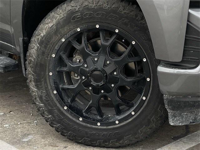 used 2022 Chevrolet Silverado 1500 car, priced at $31,874