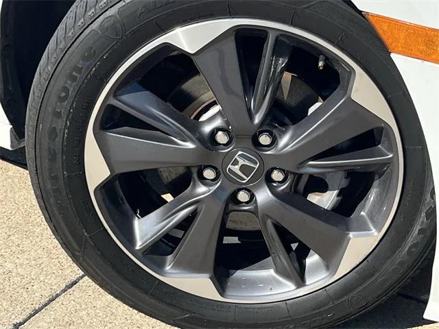 used 2022 Honda Odyssey car, priced at $34,421