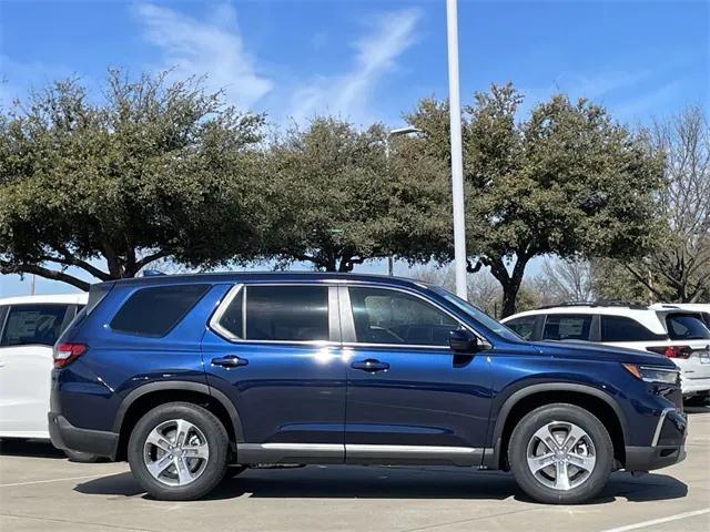 new 2025 Honda Pilot car, priced at $46,430