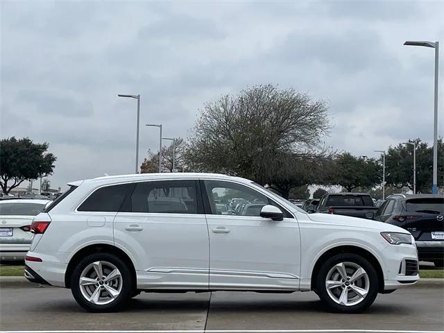 used 2024 Audi Q7 car, priced at $36,327