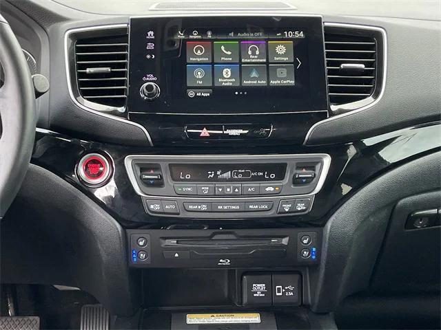 used 2022 Honda Pilot car, priced at $33,995