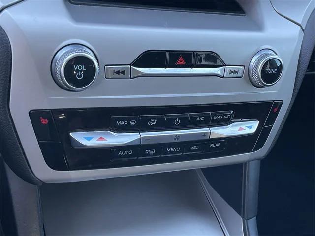 used 2022 Ford Explorer car, priced at $24,736