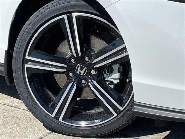 new 2025 Honda Accord Hybrid car