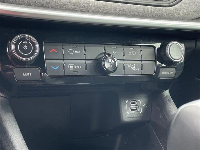 used 2024 Jeep Compass car, priced at $20,276