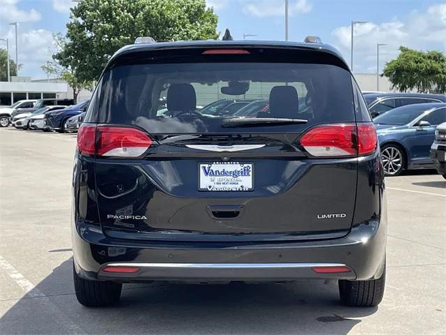 used 2018 Chrysler Pacifica car, priced at $15,959